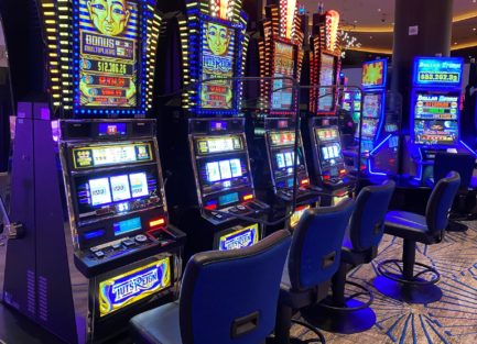casino, gaming, slot base, plexi divider, COVID-19 SAFETY / SLOT DIVIDERS